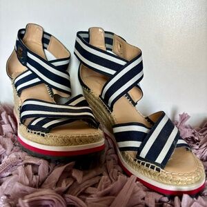 Tommy Hilfiger Yesia